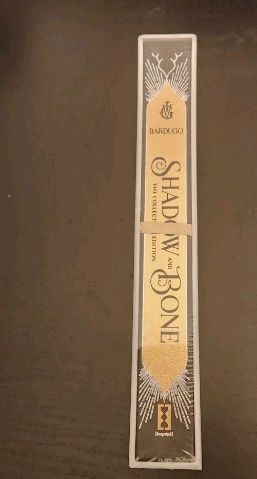 NEW SEALED Shadow and Bone Collectors Edition Hardcover Leigh Bardugo