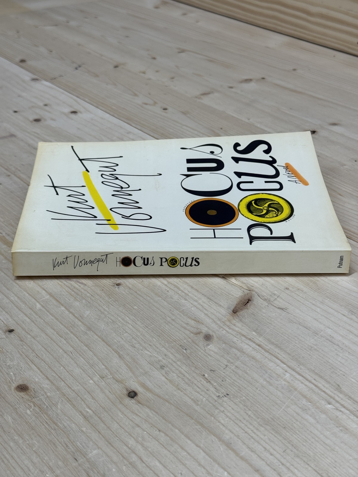 Kurt Vonnegut Hocus Pocus 1990 Hardcover First Edition G. P. Putnam’s Sons