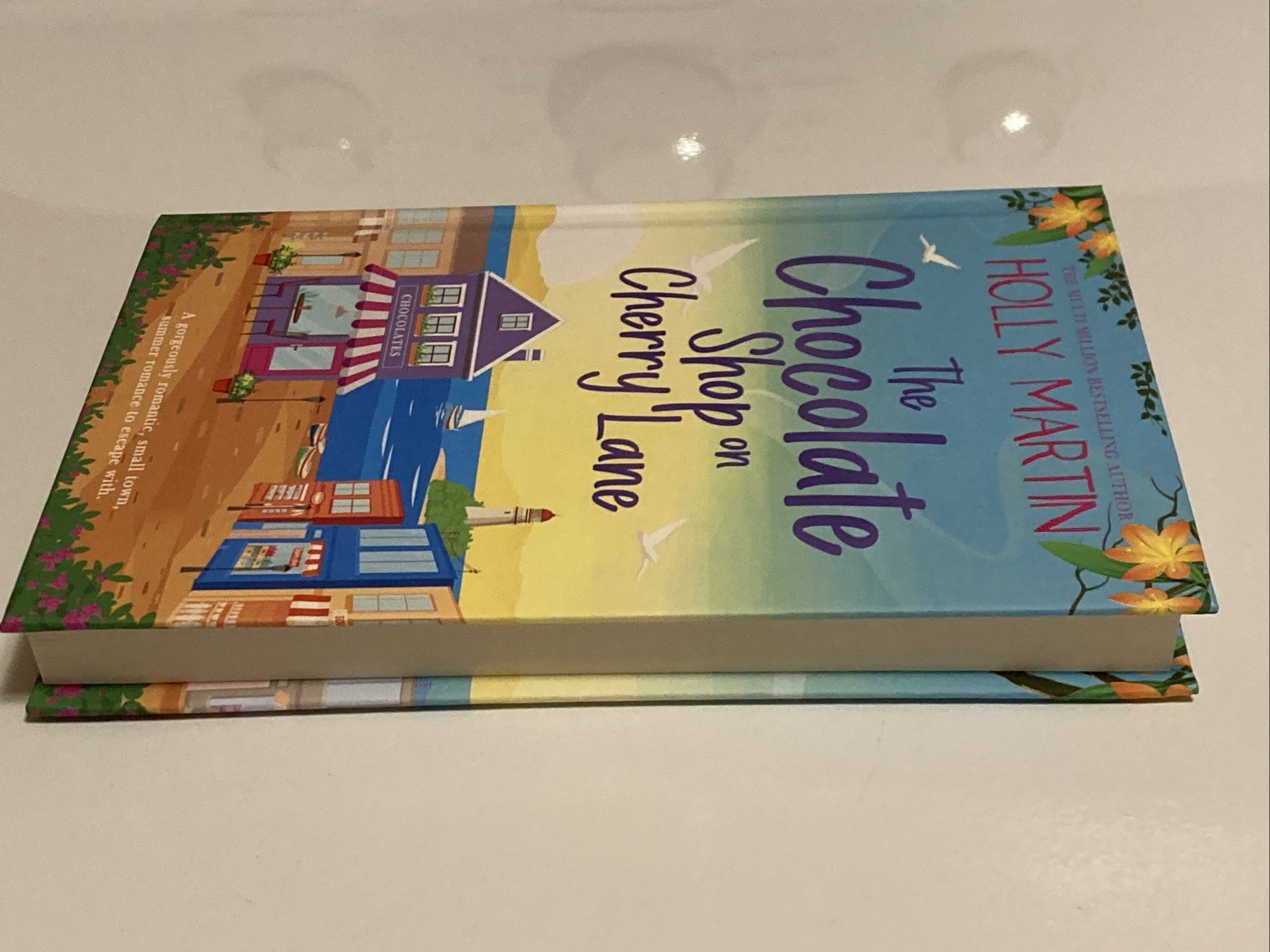 The Chocolate Shop on Cherry Lane By Holly Martin (Hardcover, 2026)