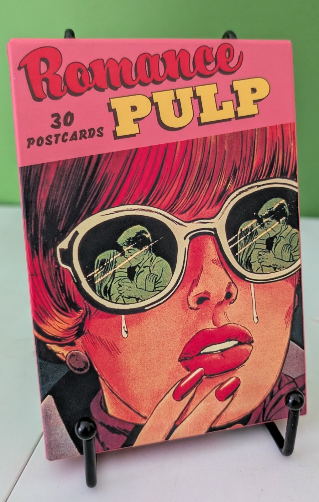 Romance Pulp 30 Postcards Box 2005 Love Sleeze Sexy Comic Covers