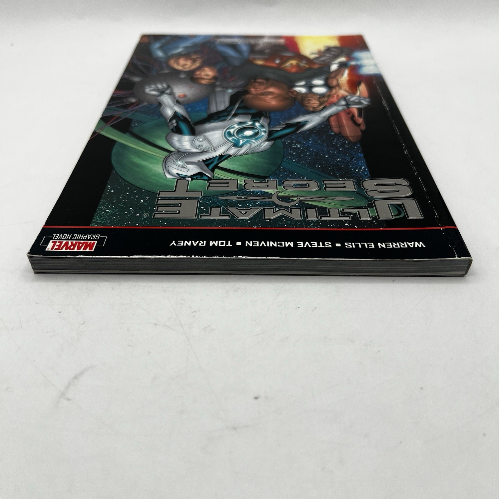 ULTIMATE SECRET : Ultimate Galactus Trilogy – Warren Ellis Graphic Novel