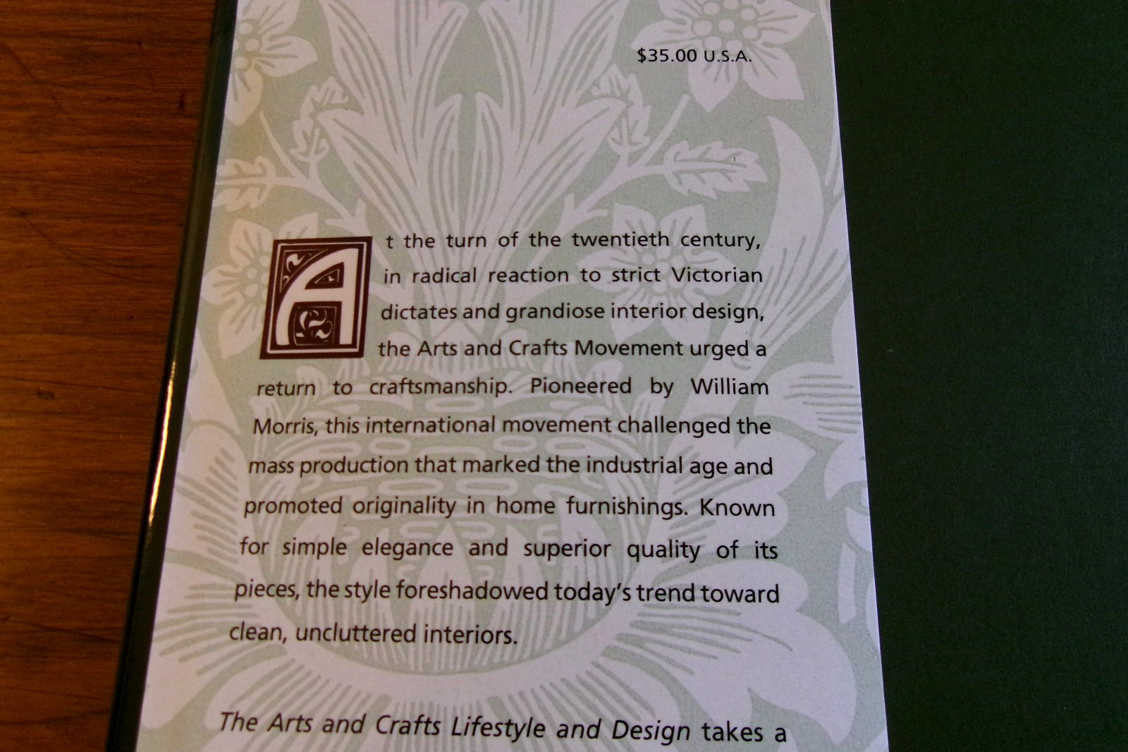 Arts & Crafts Lifestyle and Design by Wendy Hitchmough c. 2000 Hardcover
