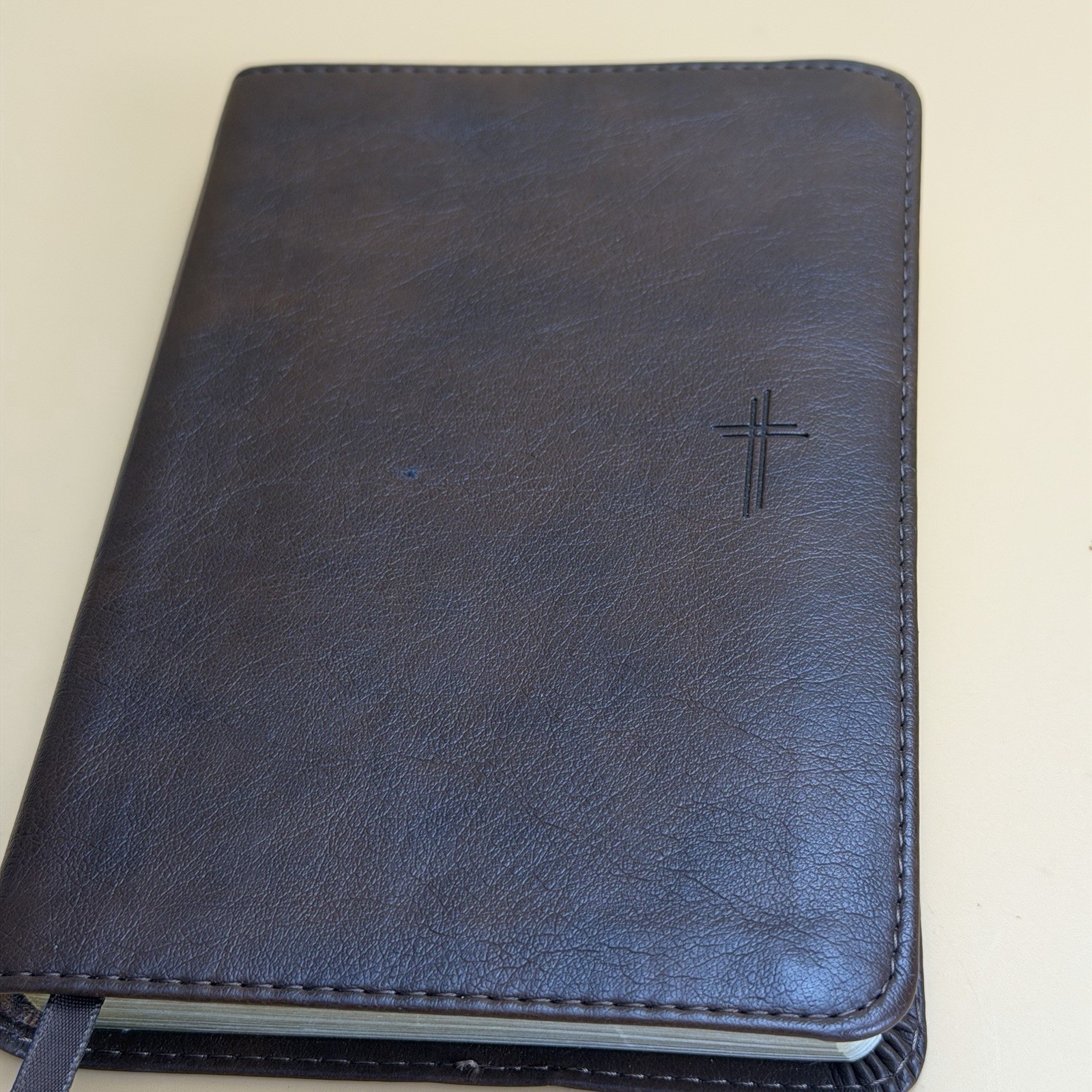 Holy Bible Compact Edition New Living Translation 2007 Tyndale House Leather Bro