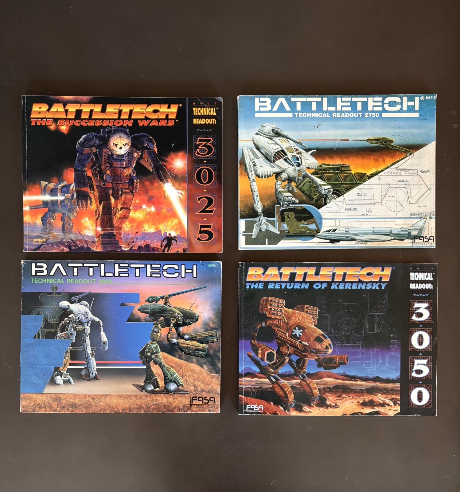 Battletech Book Lot of 4 – Technical Readouts – Tabletop Wargame Miniatures