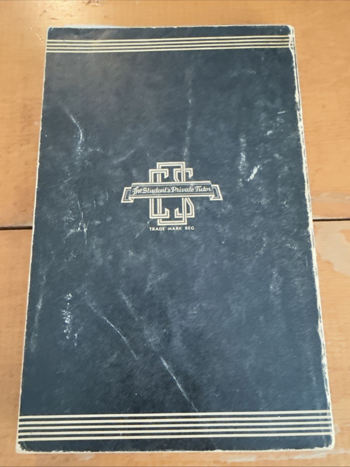 An Outline of First Year College Chemistry by Barnes & Noble (PB, 1945) 6th Ed.