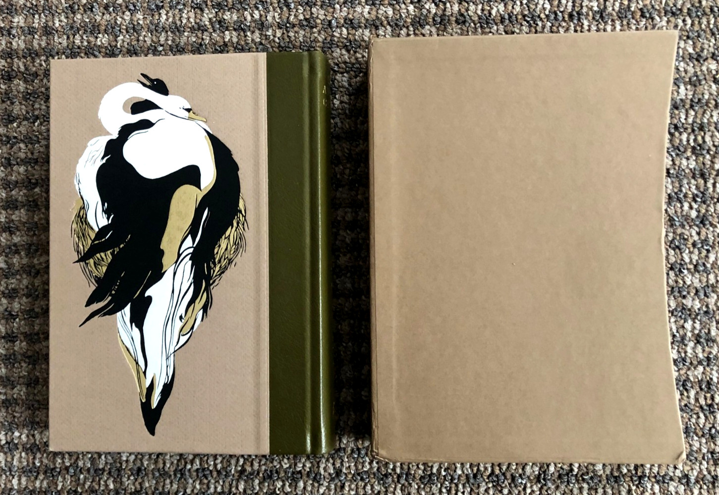 Folio Society, Collectible, fine-binding “Irish Myths and Legends” in slipcase
