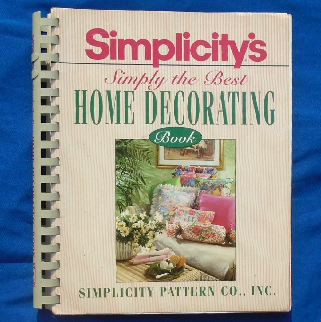 Simplicity’s Home Decorating Book 247 pages Illustrated – Mint Condition