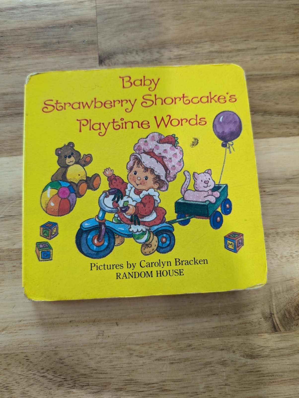 Book Baby Strawberry Shortcake playtime words 1984 RARE VINTAGE HARDCOVER
