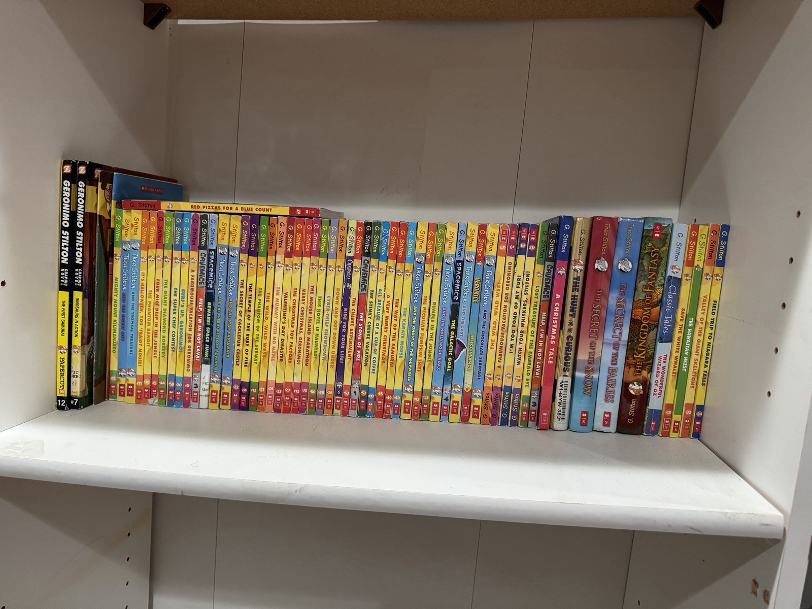 Geronimo Stilton Paperback Book Lot, Ages 9-12 Adventure Fiction Scholastic