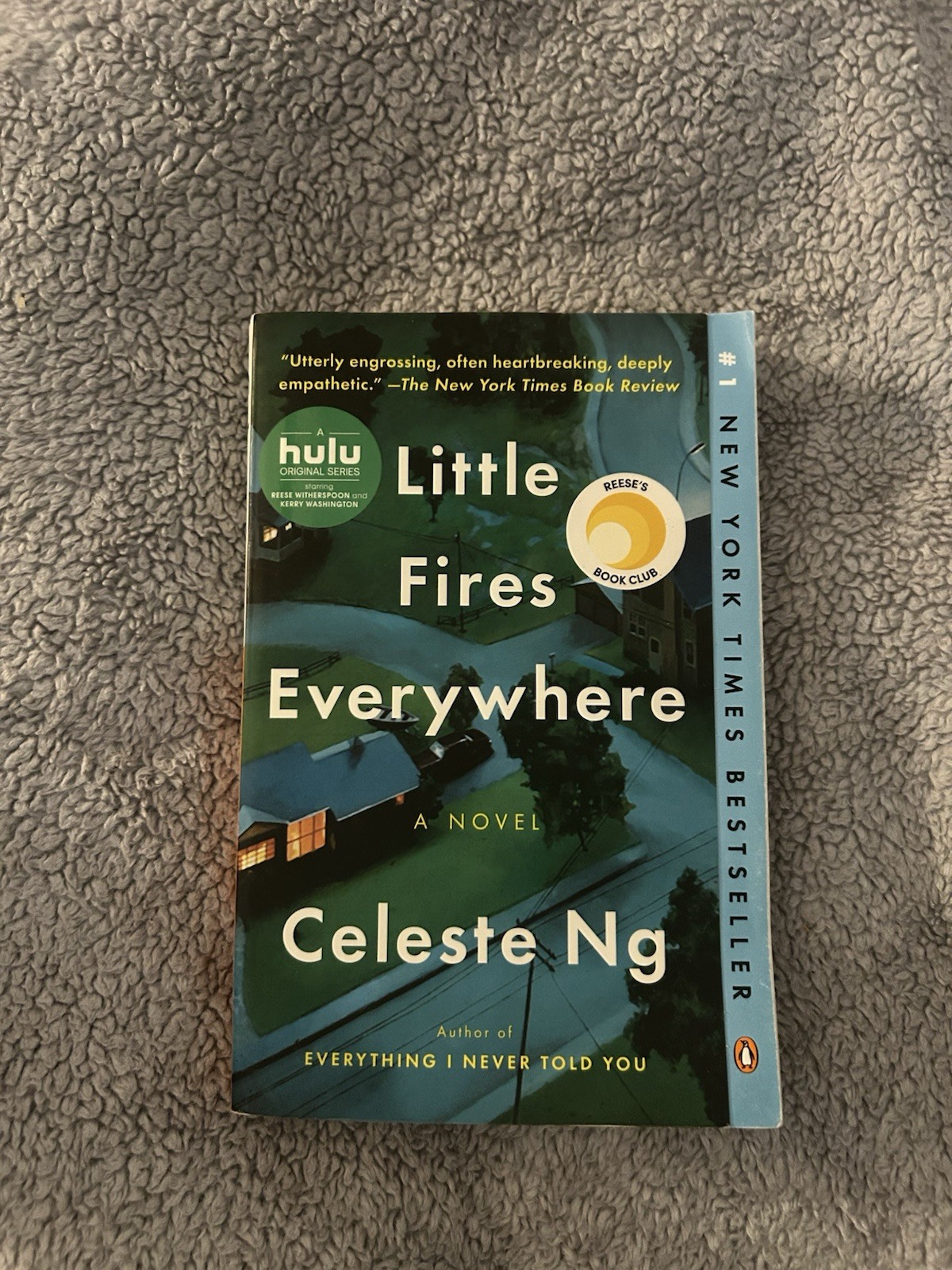 Little Fires Everywhere by Celeste NG (2019, Paperback)