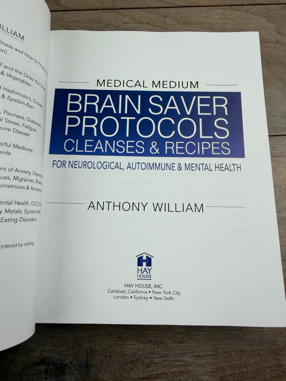 Brain Saver Protocols Cleanses & Recipes Anthony William 2022 1st Ed Hay House