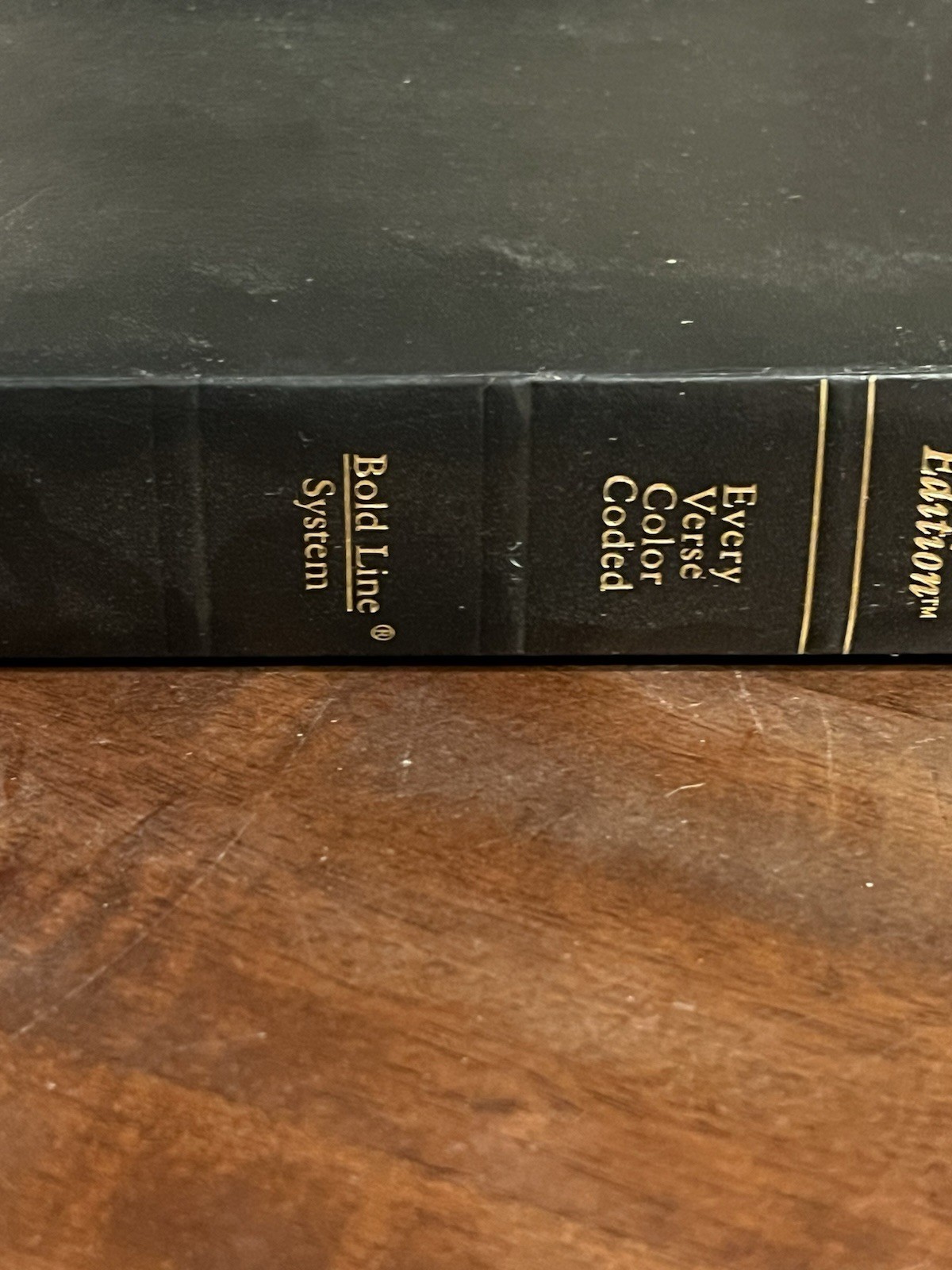 The KJV Rainbow Study Bible Illustrated Reference Edition 1998 black Color-coded