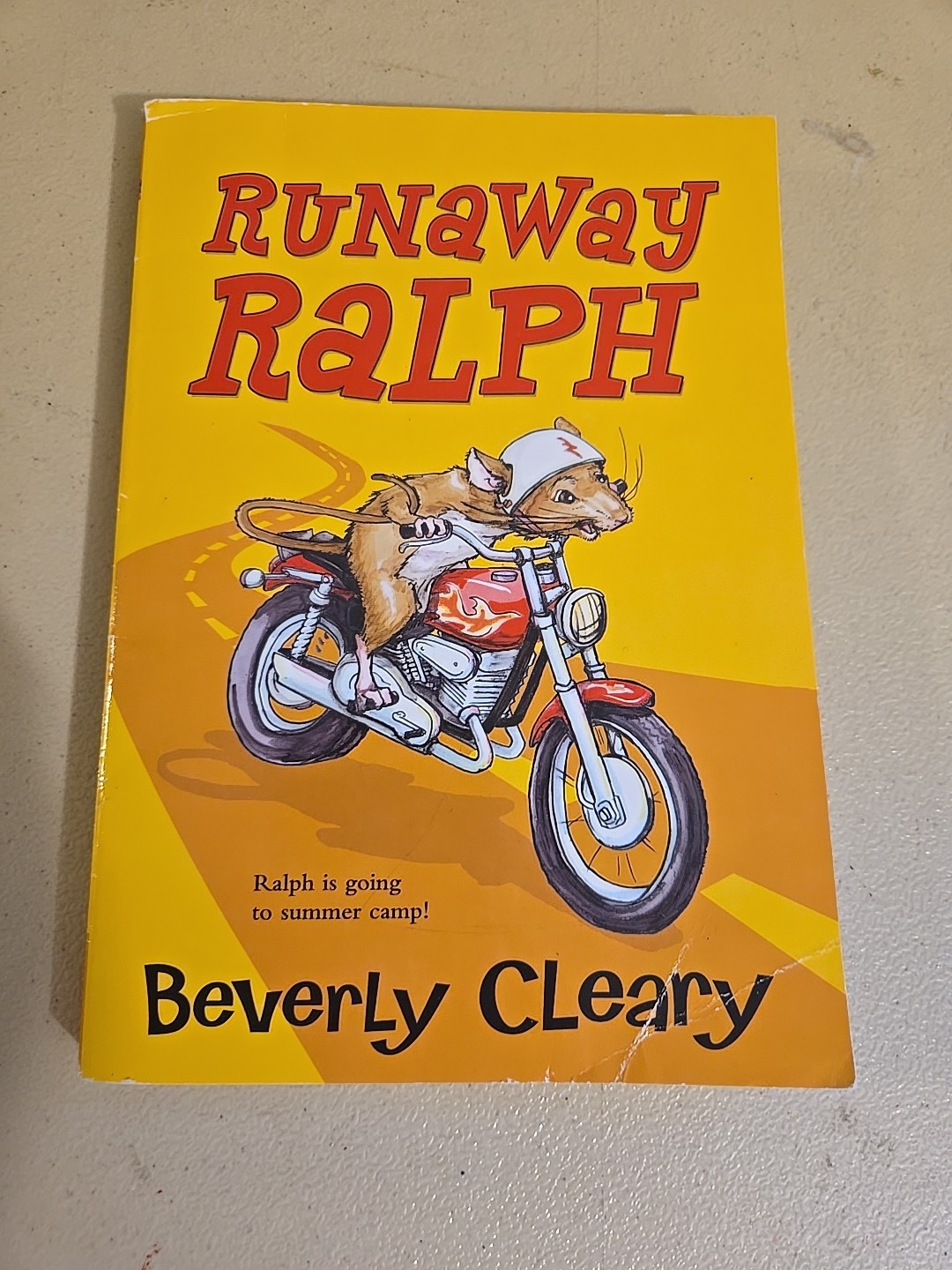 Runaway Ralph by Beverly Cleary Papperback Book