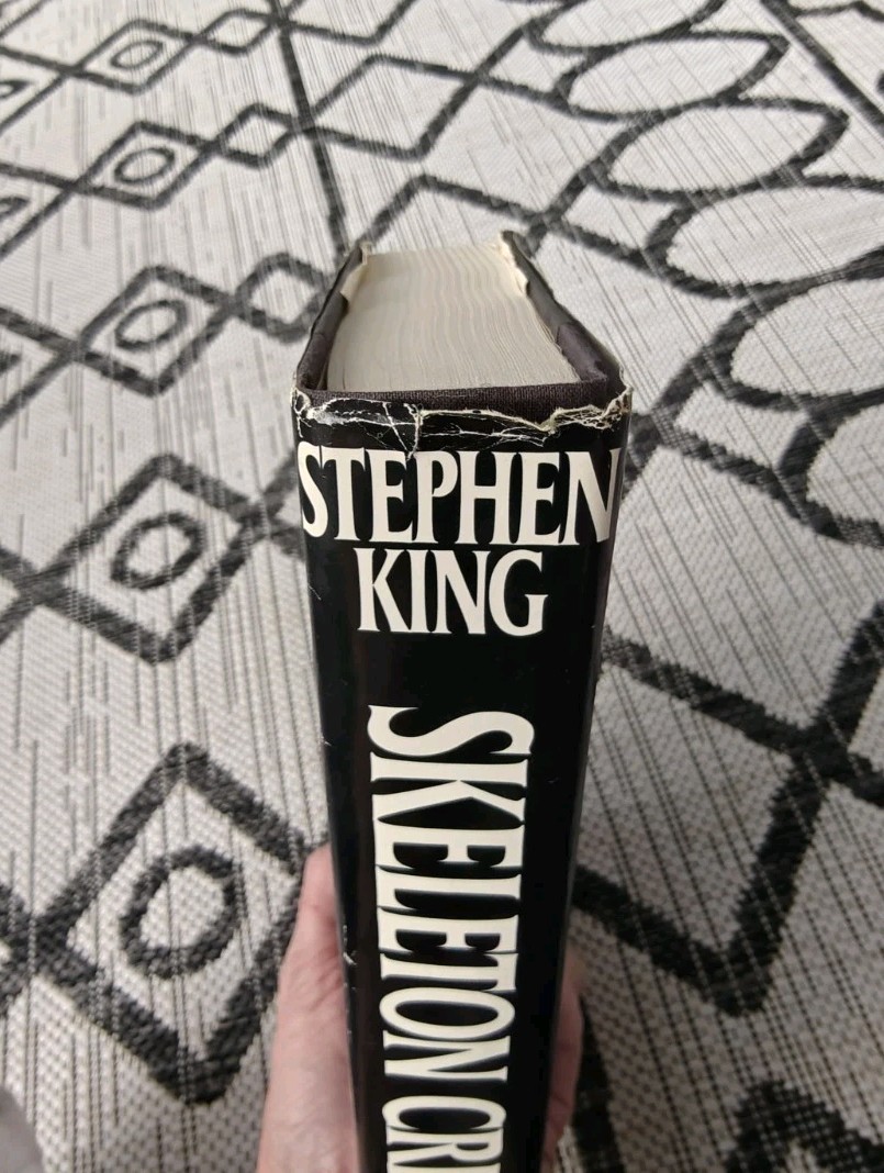 Skeleton Crew by Stephen King Hardcover Book HBDJ Copyright 1985 Bce HB 1 R