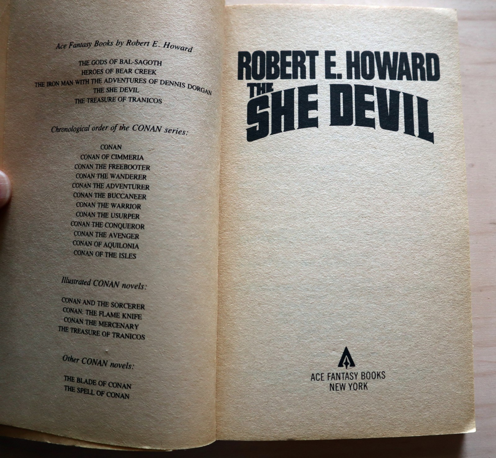 Robert E. Howard – The She-Devil – Ace – RARE!