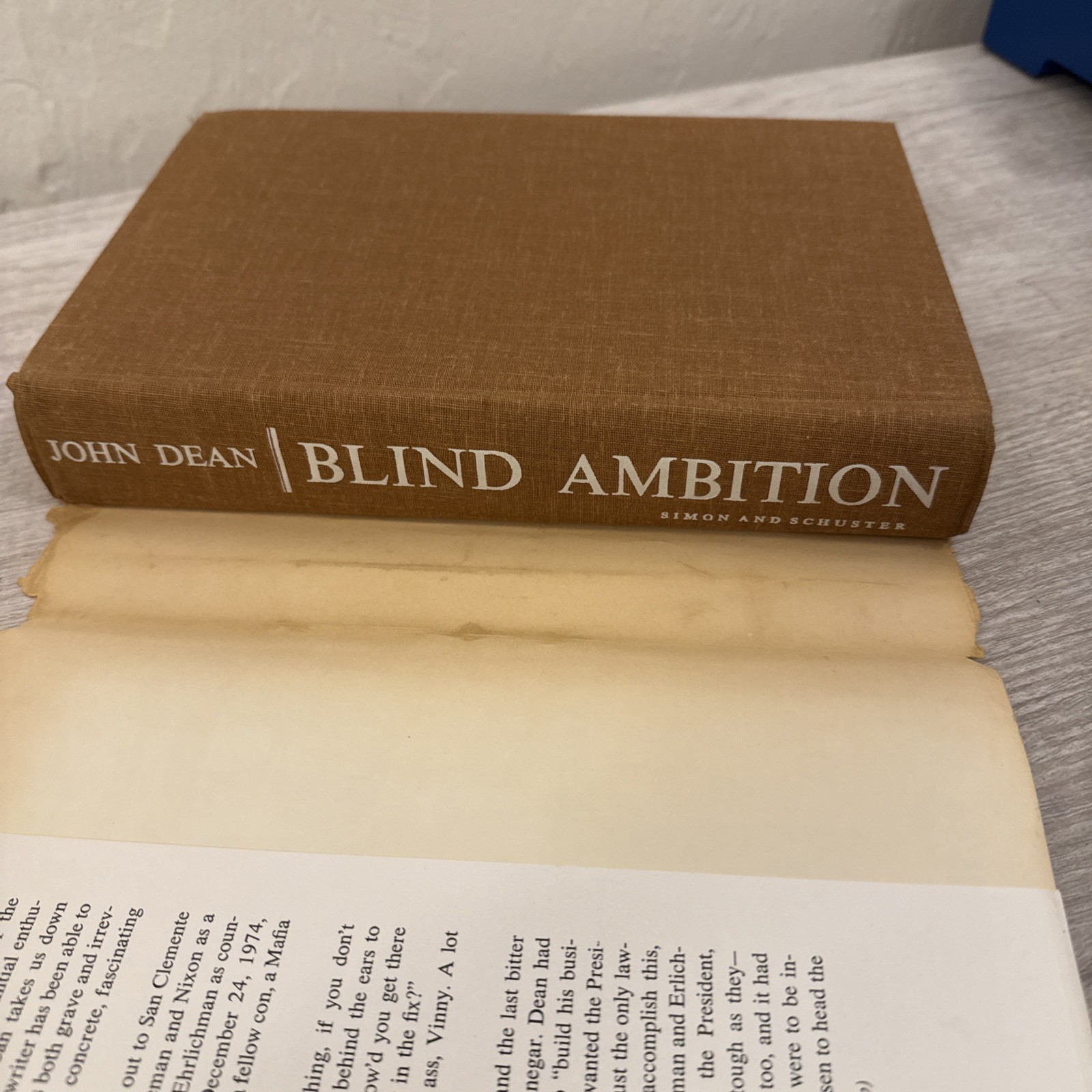 Vintsge book Blind Ambition: The White House Years by John Dean