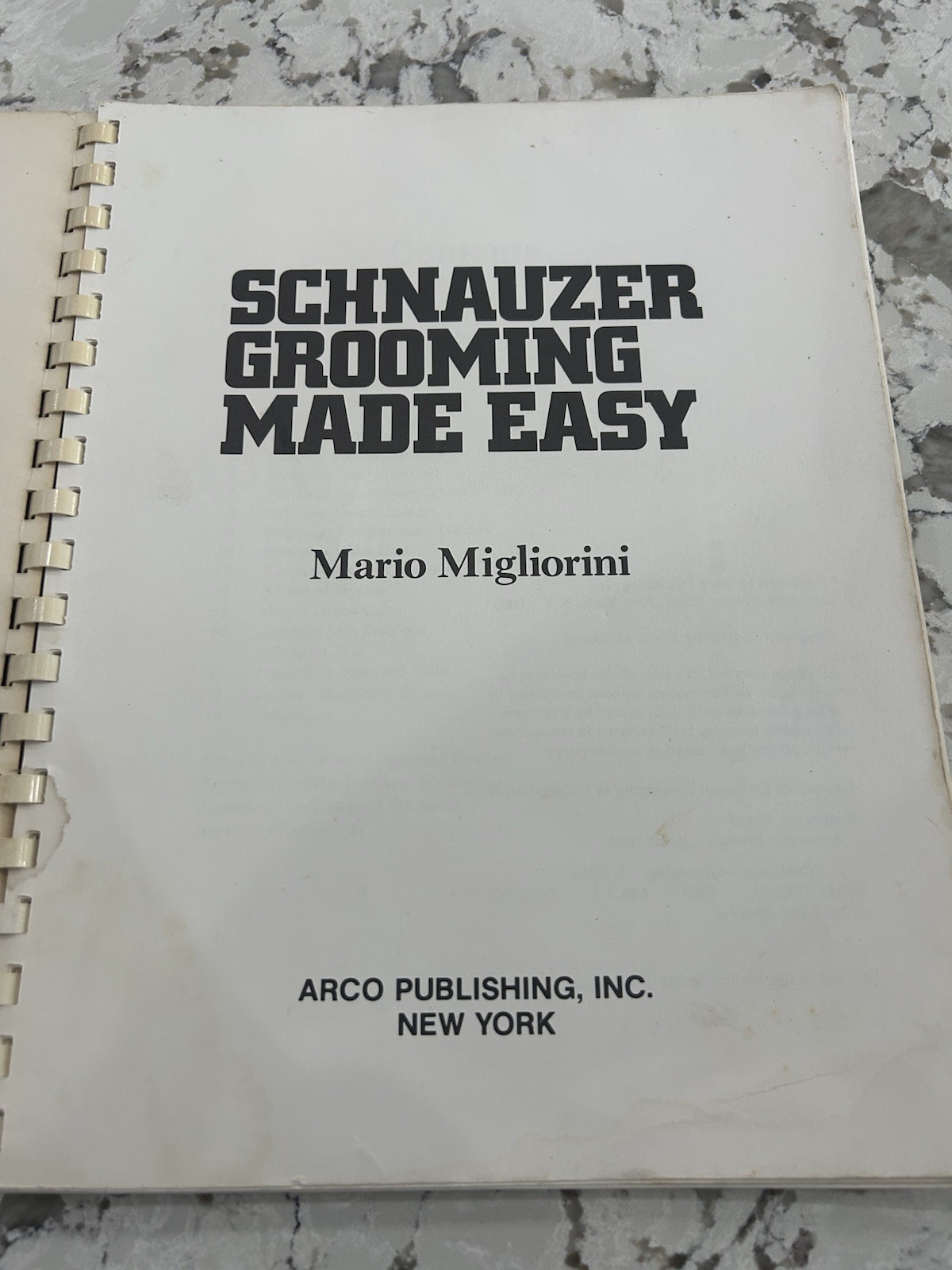 Vintage USA Dog Schnauzer Grooming Made Easy Book 1983 Mario Migliorini RARE