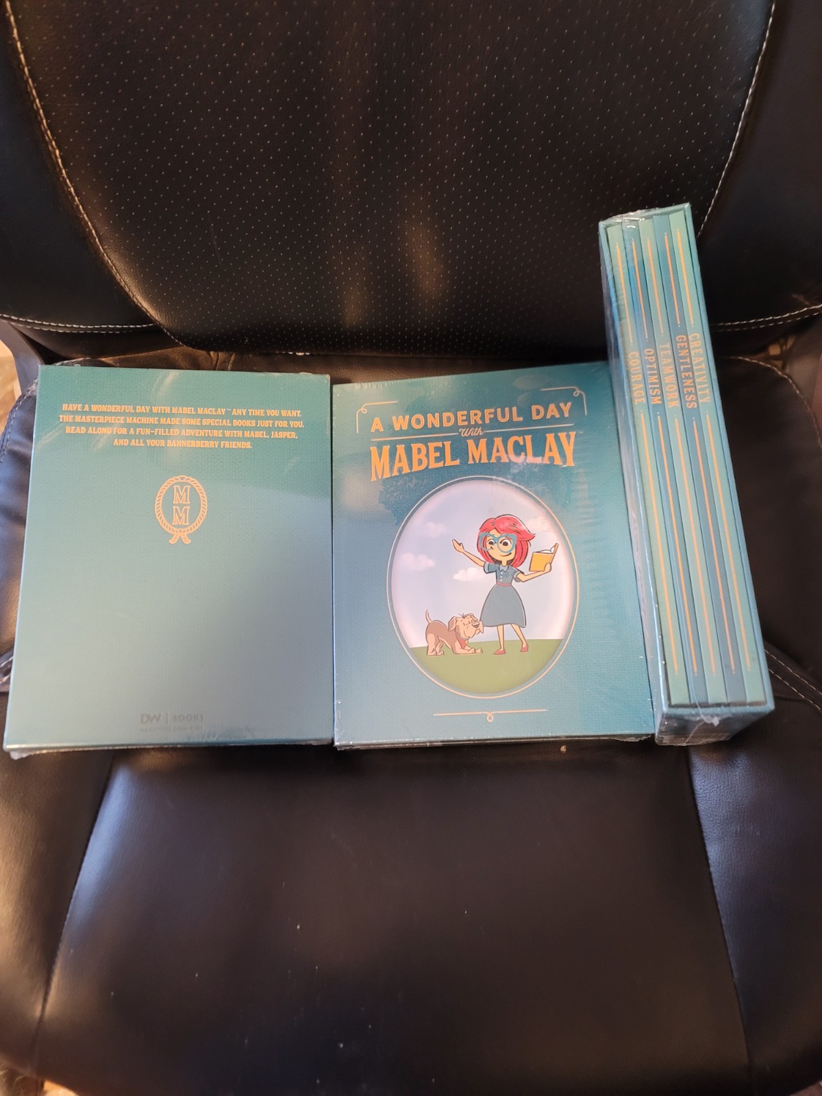 A Wonderful Day With Mabel Maclay Set Of 5 Children’s Books Brand New Sealed
