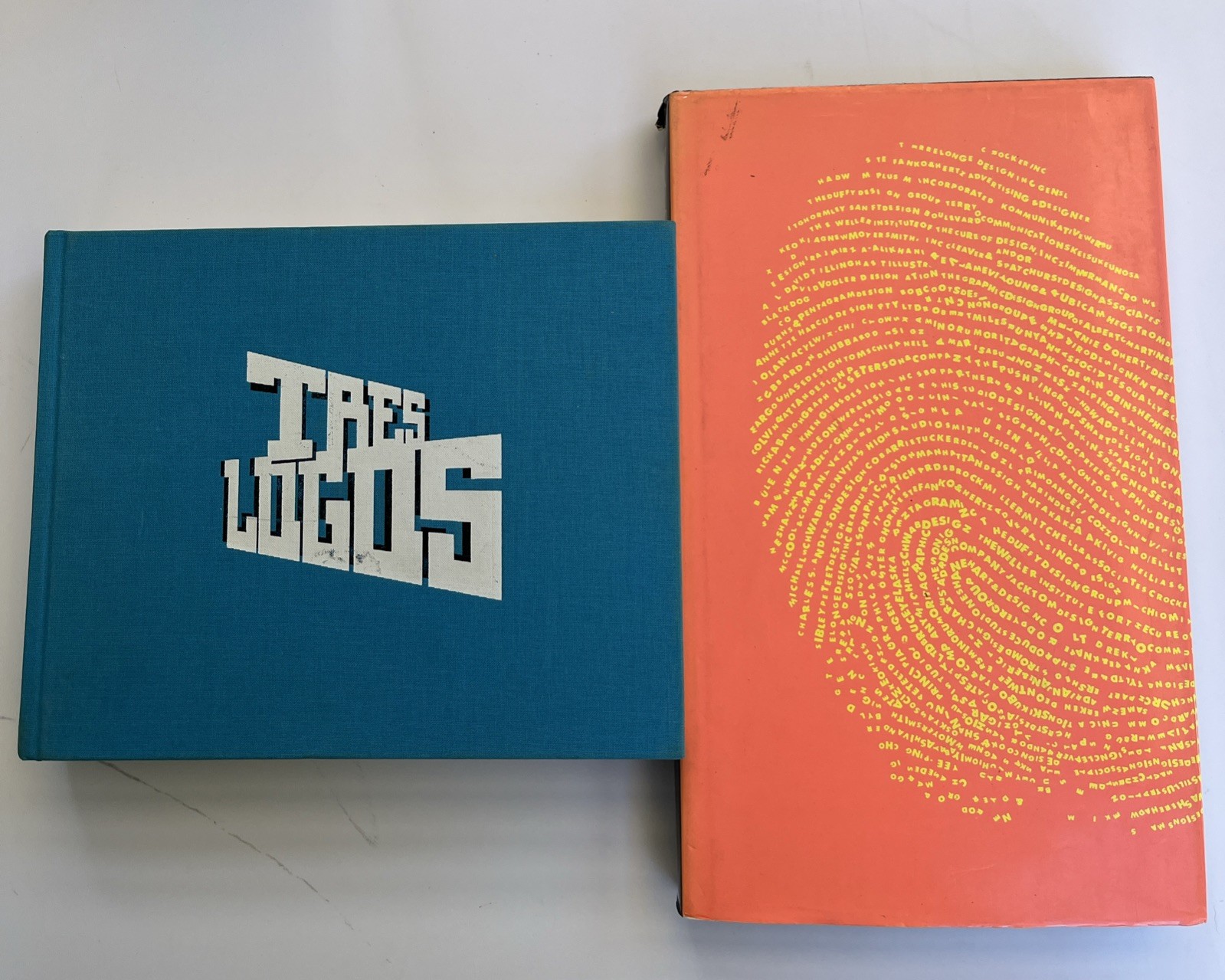 Tres Logos & Graphics Logo 2- Logo Design Collection Hardcover Books