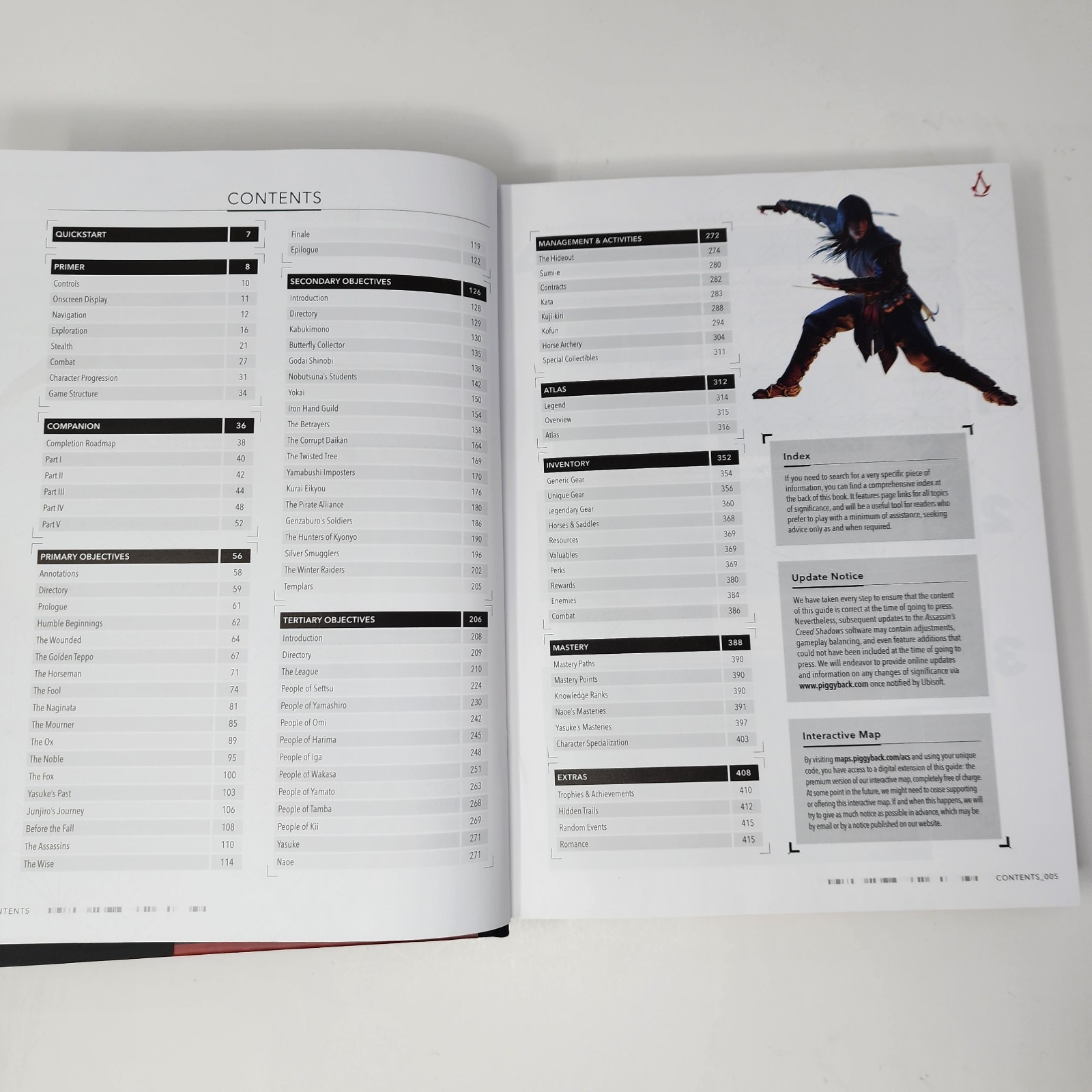 Assassin’s Creed Shadows – The Complete Guide: Collector’s Edition Hardcover, F