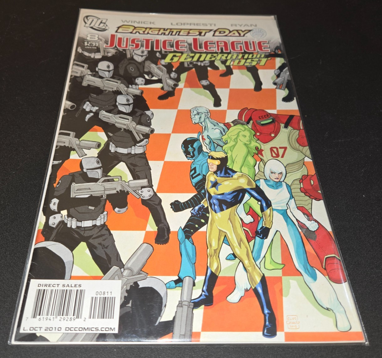 JUSTICE LEAGUE..GENERATION LOST – ISSUE 8 {2010}