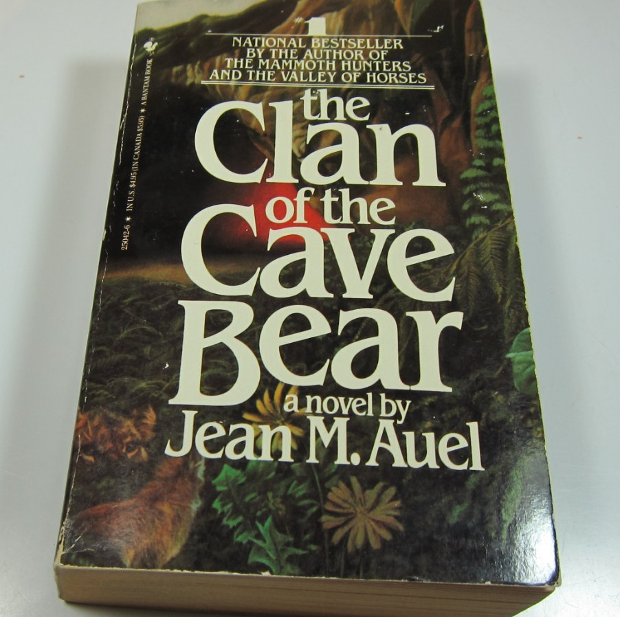 The Clan of the Cave Bear Novel by Jean M. Auel. 1st Book of the Classic Series
