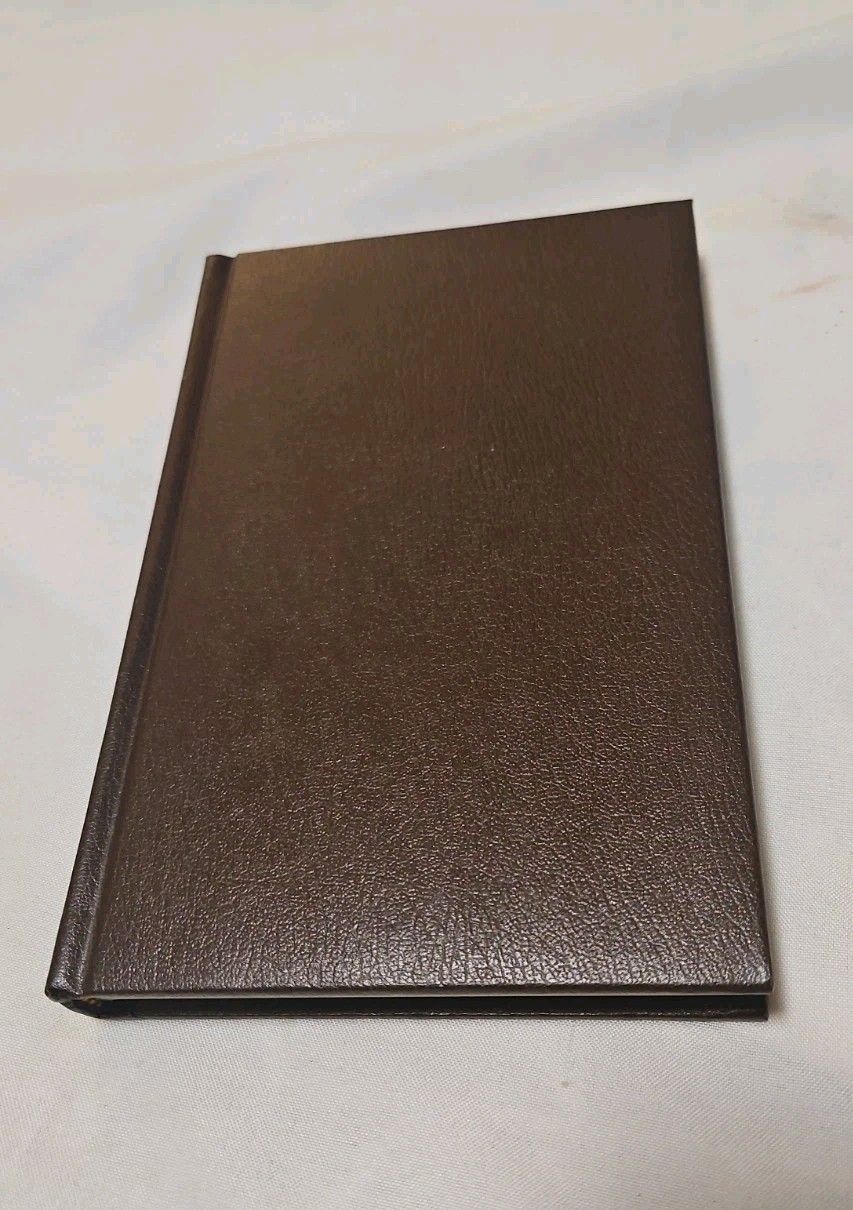 A Trail of Memories: The Quotations of Louis L’Amour (Bantam Leatherette, 1988)