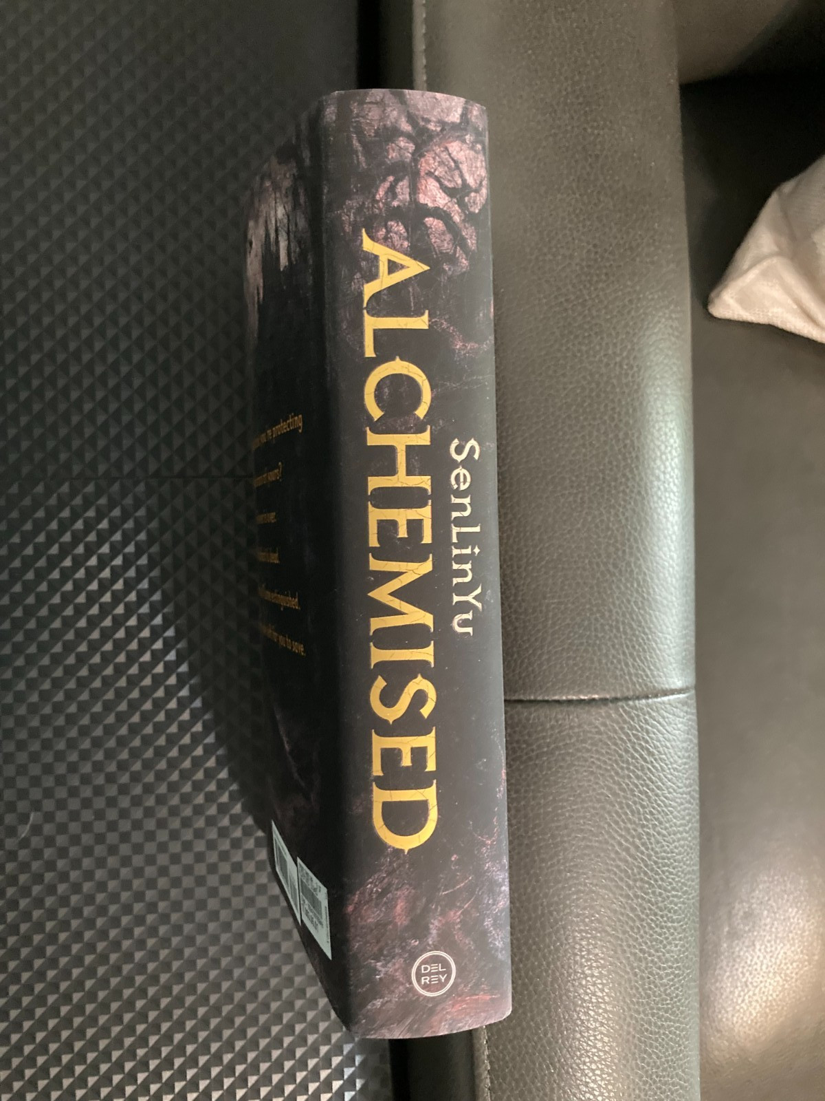 Alchemised by SenLinYu / Autographed/SIGNED FIRST EDITION 2025 – New