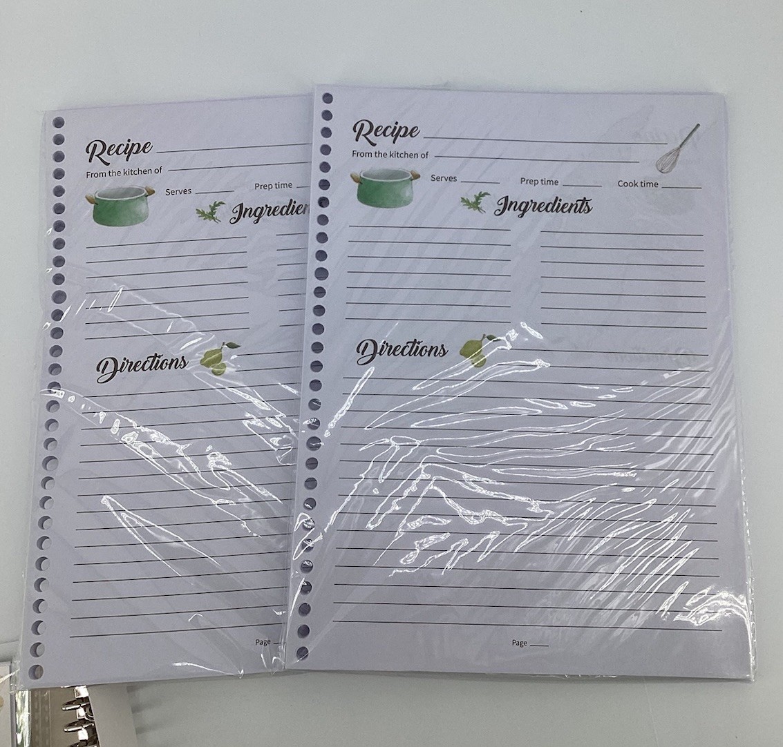 SOLIGT Blank Recipe Organizer Book Binder Double Sided Pages 240 Recipes W/Tabs
