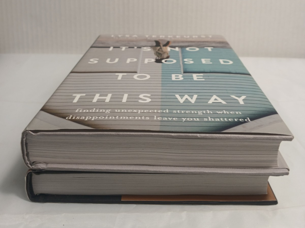 Lysa Terkeurst – Lot of 2 – 2018, 2020 Hardcover, Dust Jacket – Forgiving What..