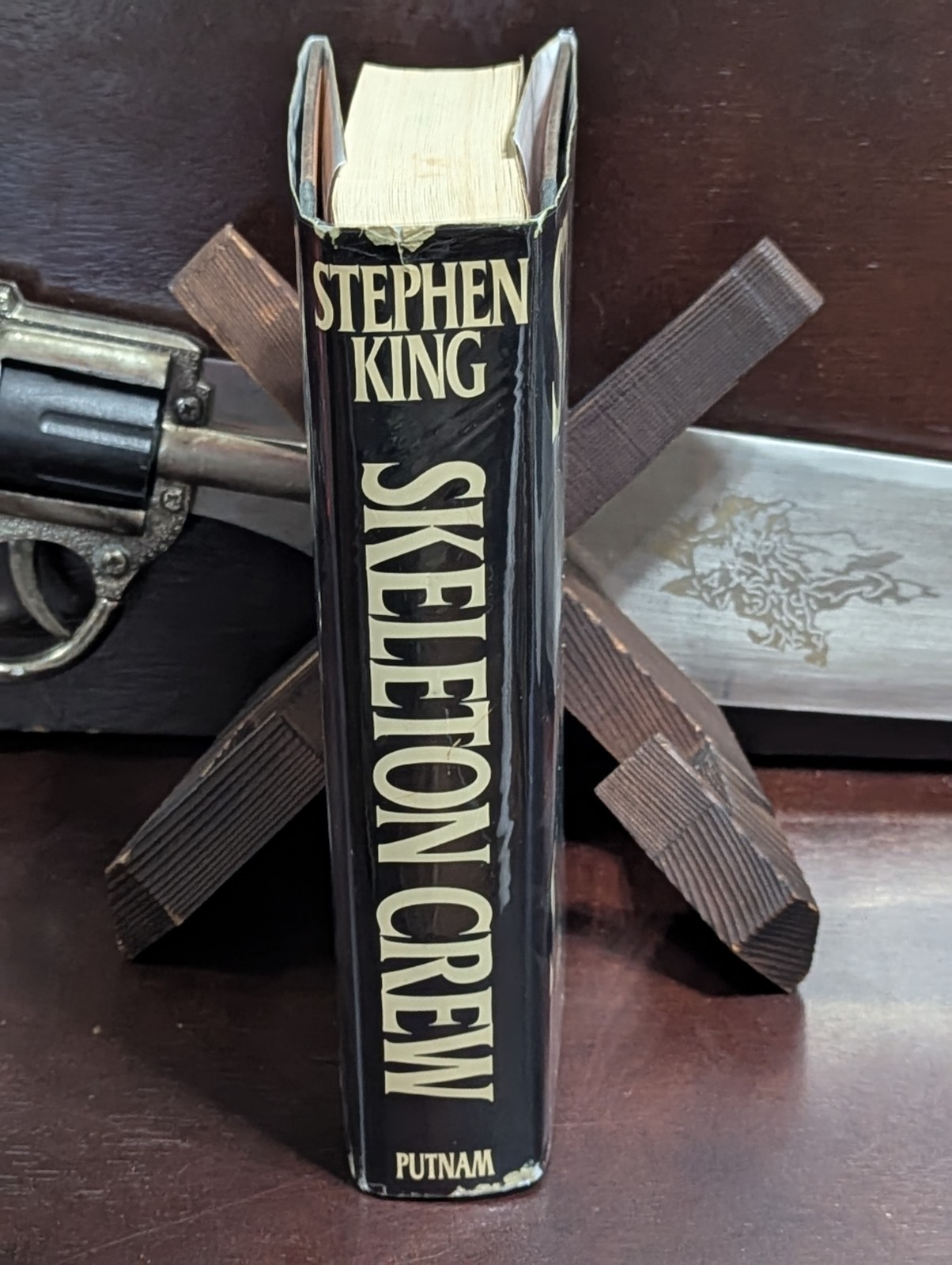 Stephen King Skeleton Crew 1st/1st HCDJ Putnam 1985 Vintage Horror Mylar