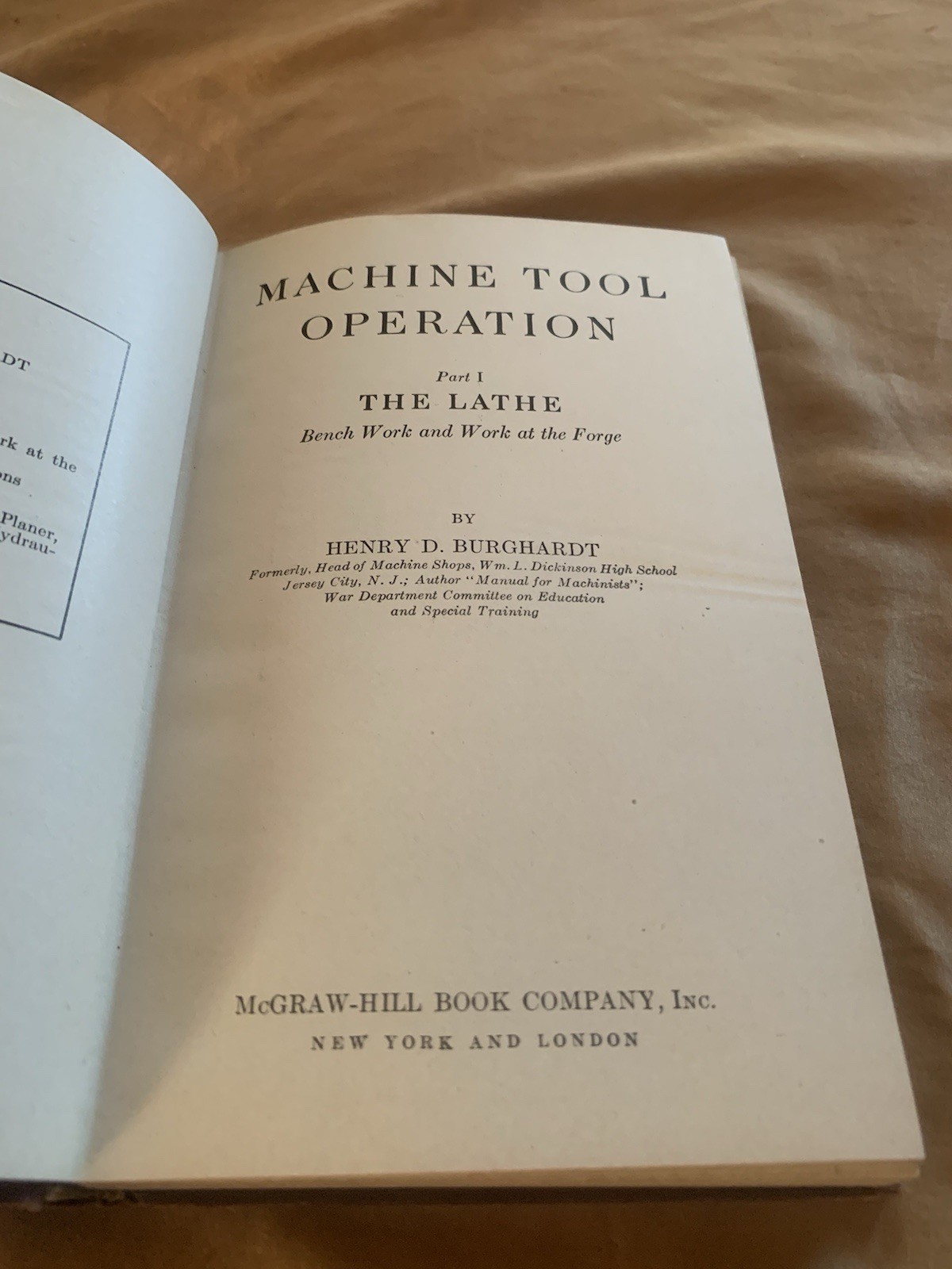 Machine Tool Operation Part 1 The Lathe 1946