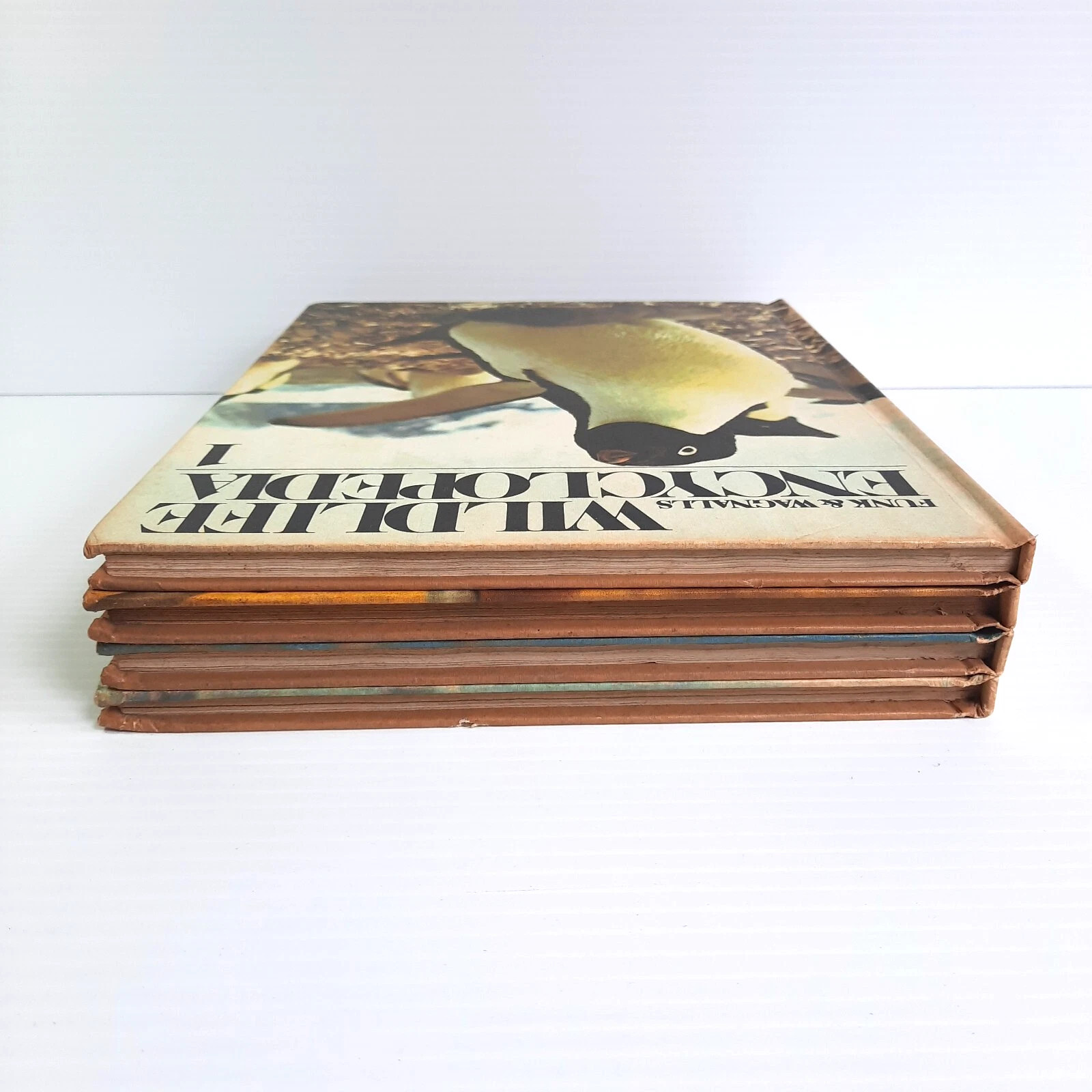 Funk & Wagnalls Wildlife Encyclopedia Volumes 1, 2, 3, 8 Lot Dr. Maurice Burton