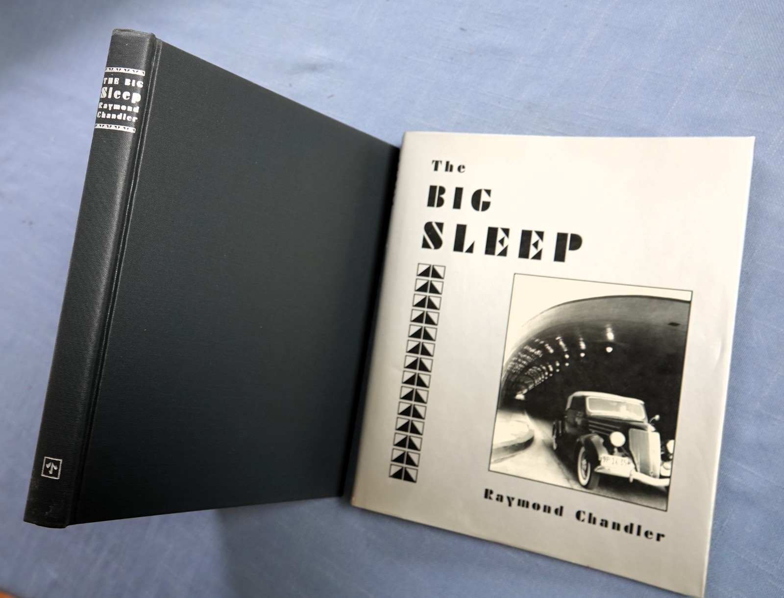 The Big Sleep by Raymond Chandler 1982 HC/DJ